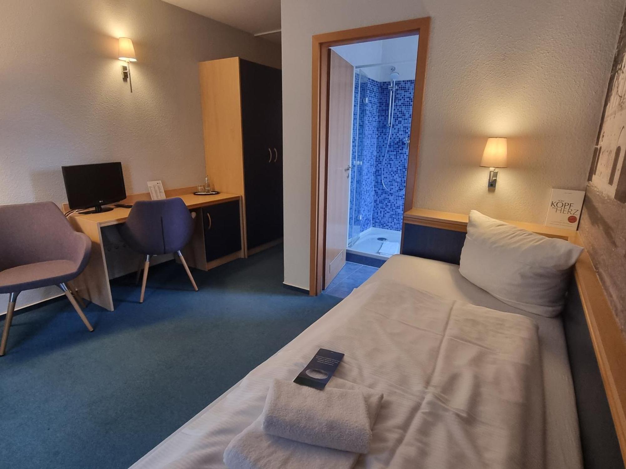 Hotel Haus Chorin Exterior foto